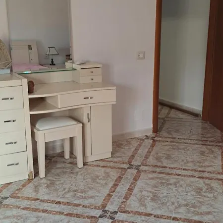 Daire Martin Riviera Avlonya